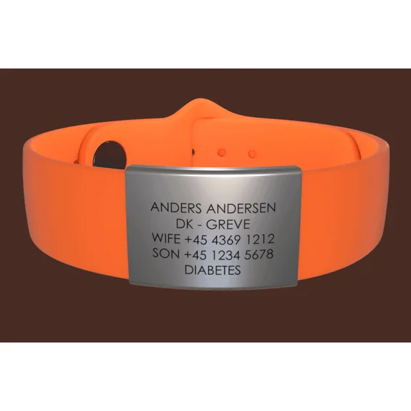 DJUVA Brave komplet Armbånd - Gråt skilt i stål fra Djuva